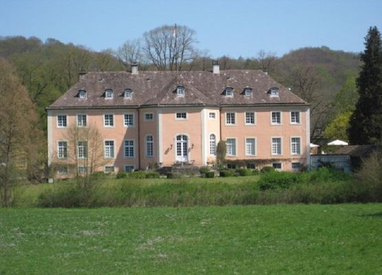 Schloss Rheder.