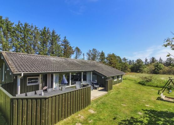"Aponi" - 400m from the sea in NW Jutland