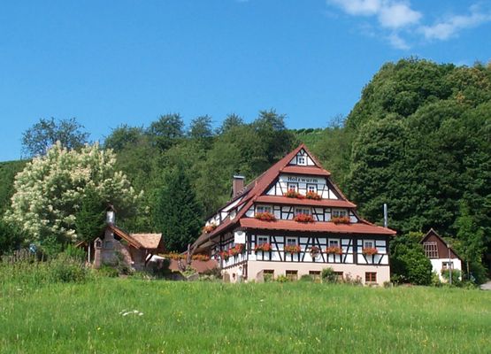 Naturhotel Holzwurm, (Sasbachwalden). Appartment mit Dusche und WC